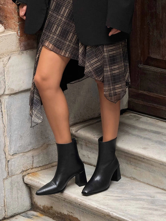 SUEDE BACK ZIPPER DETAIL WOMEN'S HEELY BOOTS