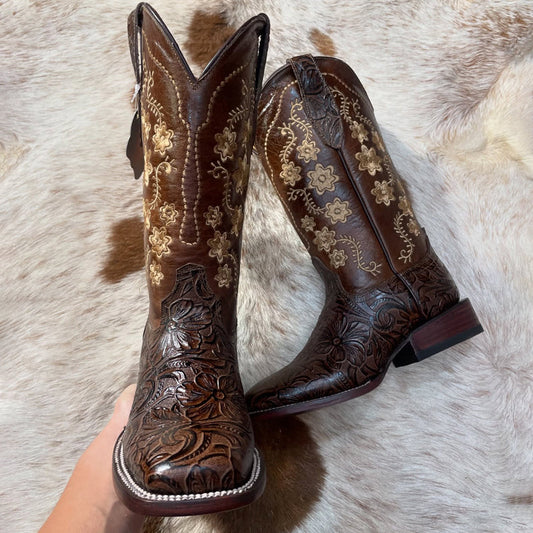 Embroidered Martin Boots Retro Western Cowboy Boots