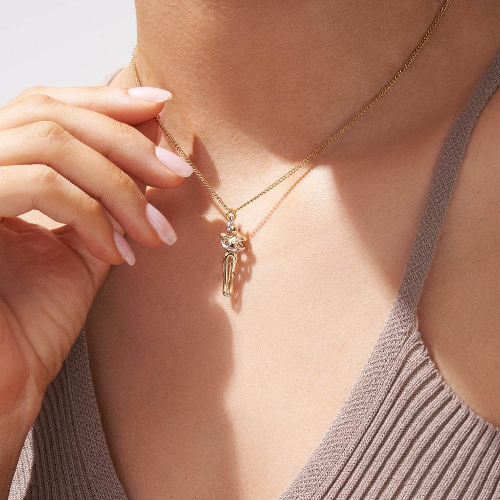 Jewelry Hug Pendant Necklace 18K Gold Couple Necklace