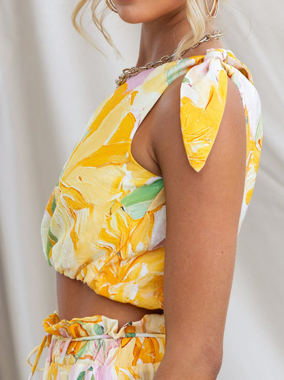 Floral Print One Shoulder Tie-up Crop Top And Elastic Waist Pocket Loose Pants Set