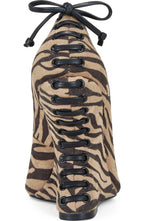 Pointed Toe Wedge Pump