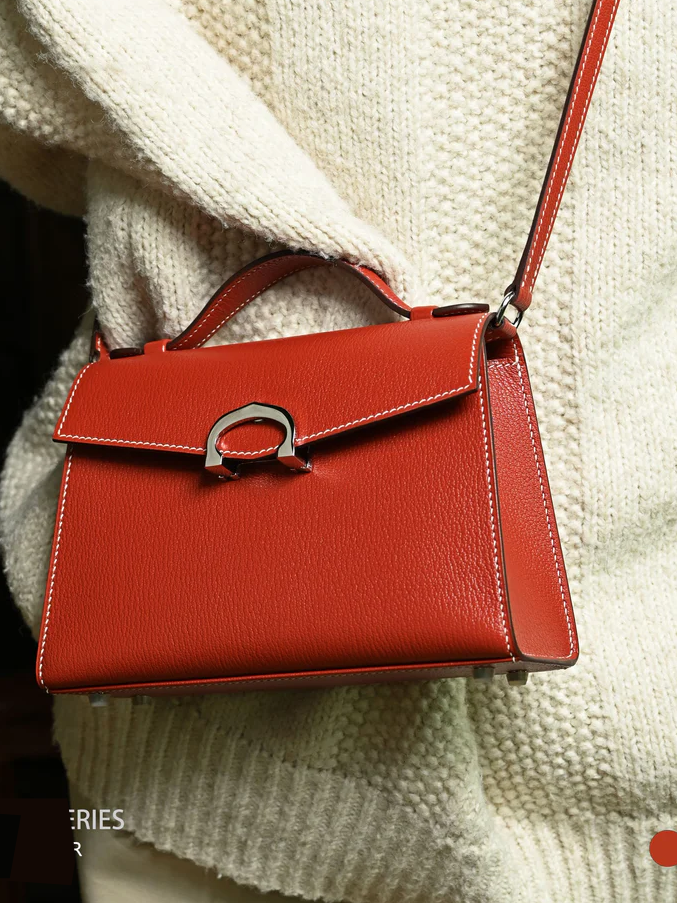 Lock Square Bag