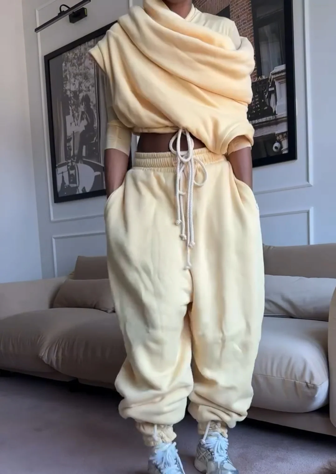 Cropped Hoodie Vest And Oversized Sweatpants