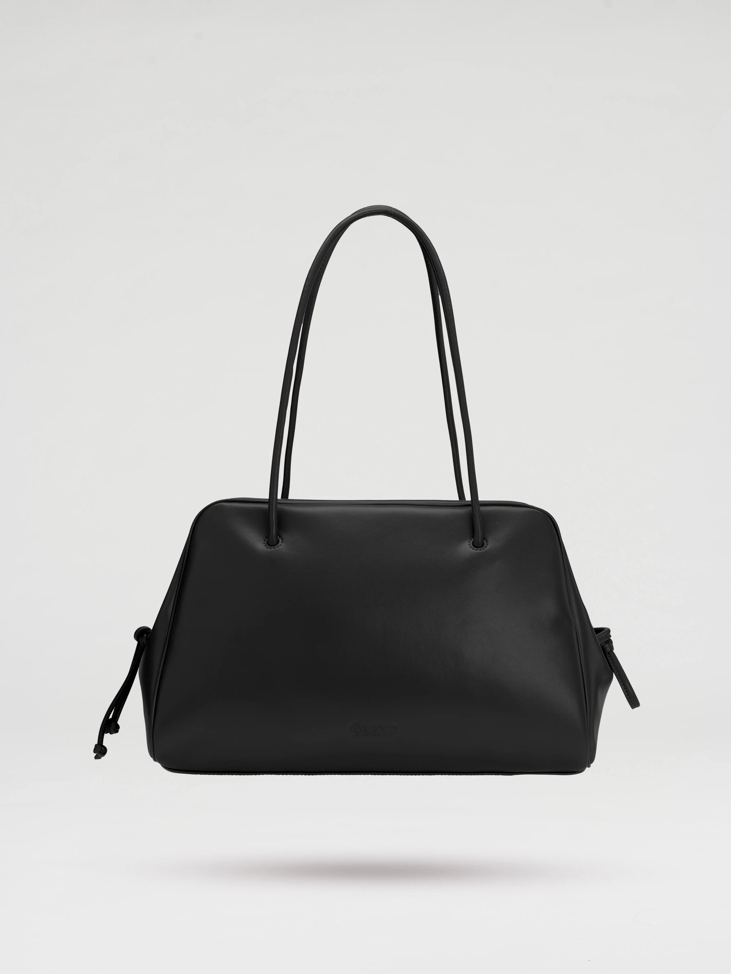 Water-repellent And Scratch-resistant Bag
