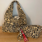 No Boundaries Women's Hobo Bag