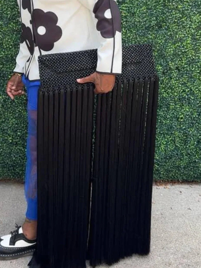 Chill Showstopper Clutch