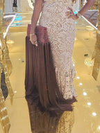 Chill Showstopper Clutch