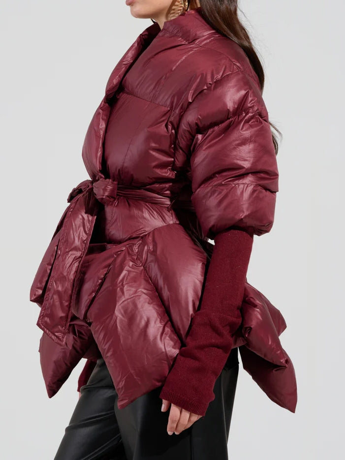 RIB SLEEVE PEPLUM PUFFER IN BURGUNDY
