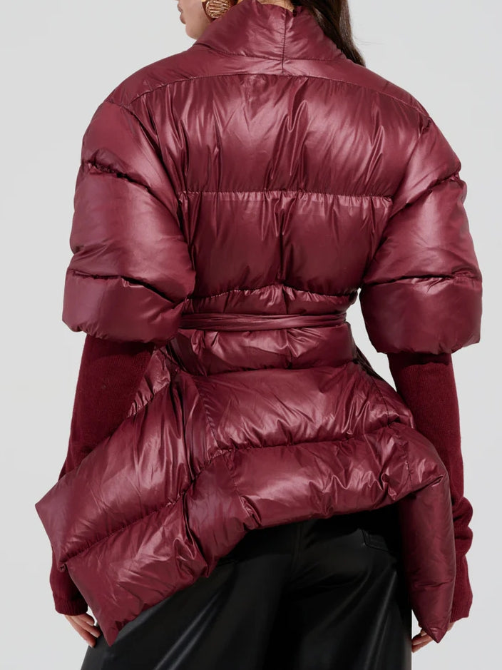 RIB SLEEVE PEPLUM PUFFER IN BURGUNDY