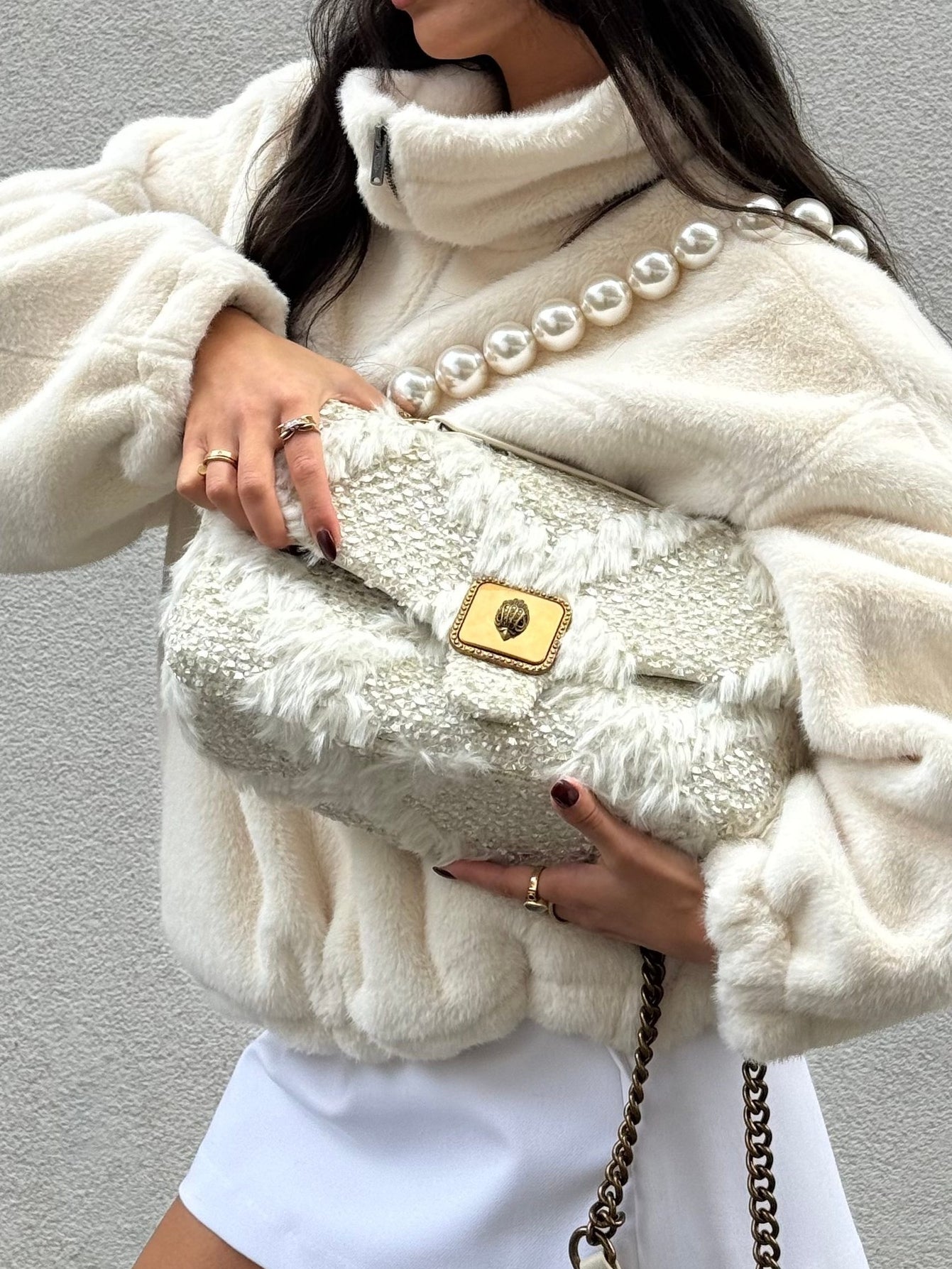 Large Pearl Shoulder Strap Bag