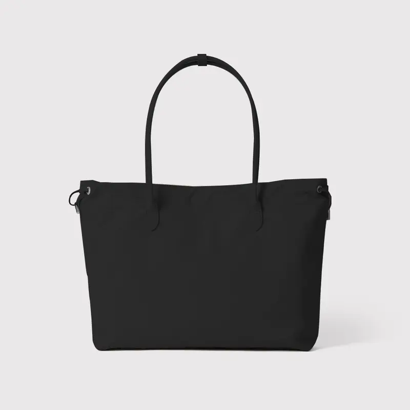 Versatile Large Capacity Tote Bag