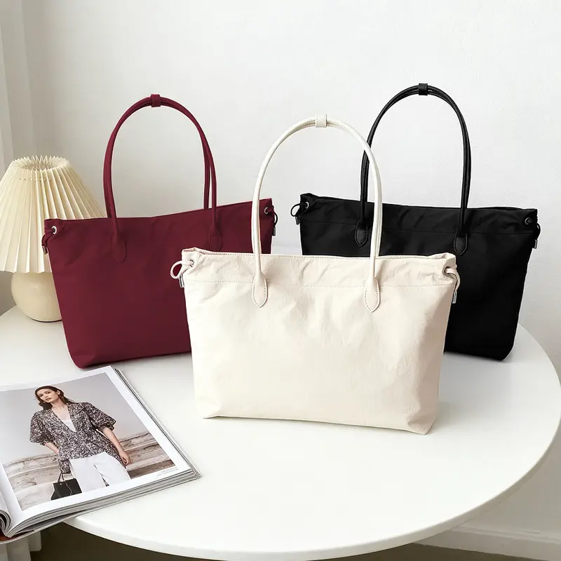 Versatile Large Capacity Tote Bag
