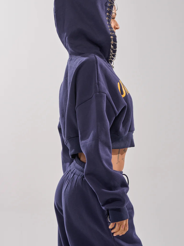 UNTAMED METAL RING SWEATSHIRT AND JOGGER