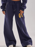 UNTAMED METAL RING SWEATSHIRT AND JOGGER