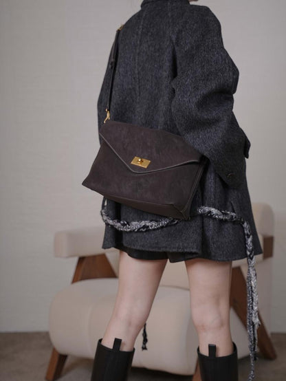The Urban Envelope Bag