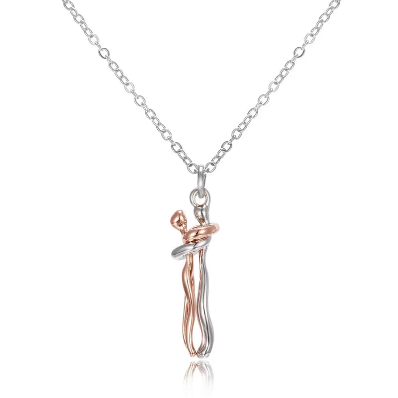 Jewelry Hug Pendant Necklace 18K Gold Couple Necklace