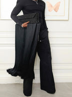 Chill Showstopper Clutch