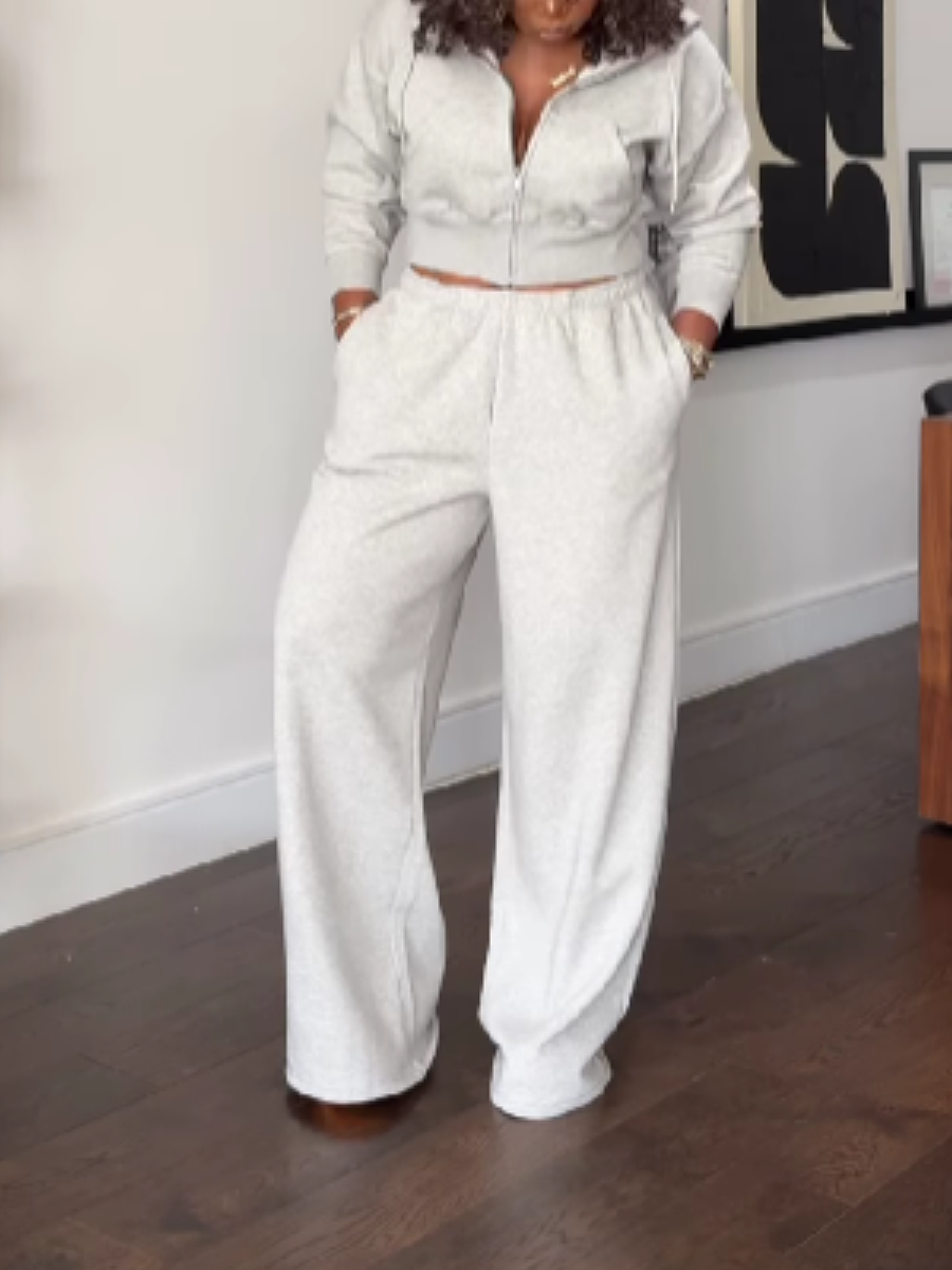 Leisure Sports Suit