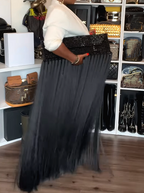 Chill Showstopper Clutch